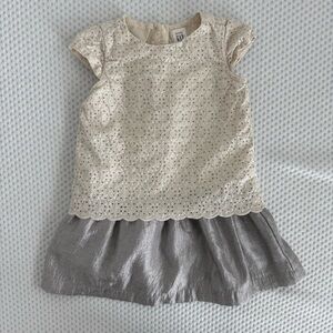 Baby Gap Shimmery Eyelet Lace Special Occasion Dress Size 2T New